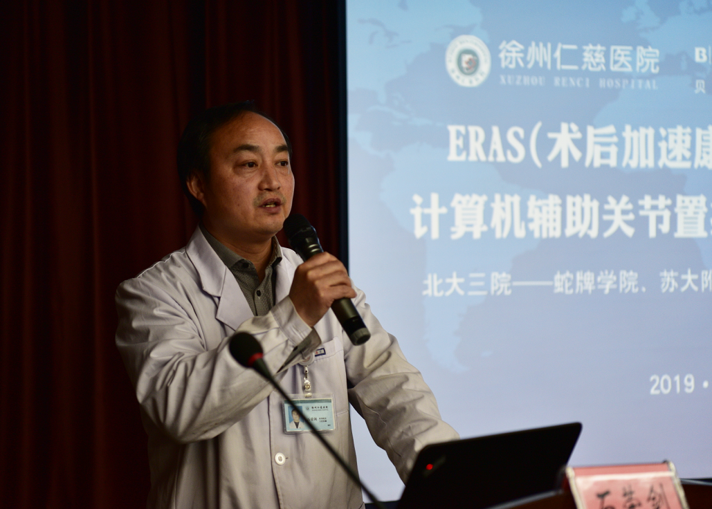 <a href='http://tanmianxu.com/a/1471.html' target='_blank'><u>石榮劍</u></a>
